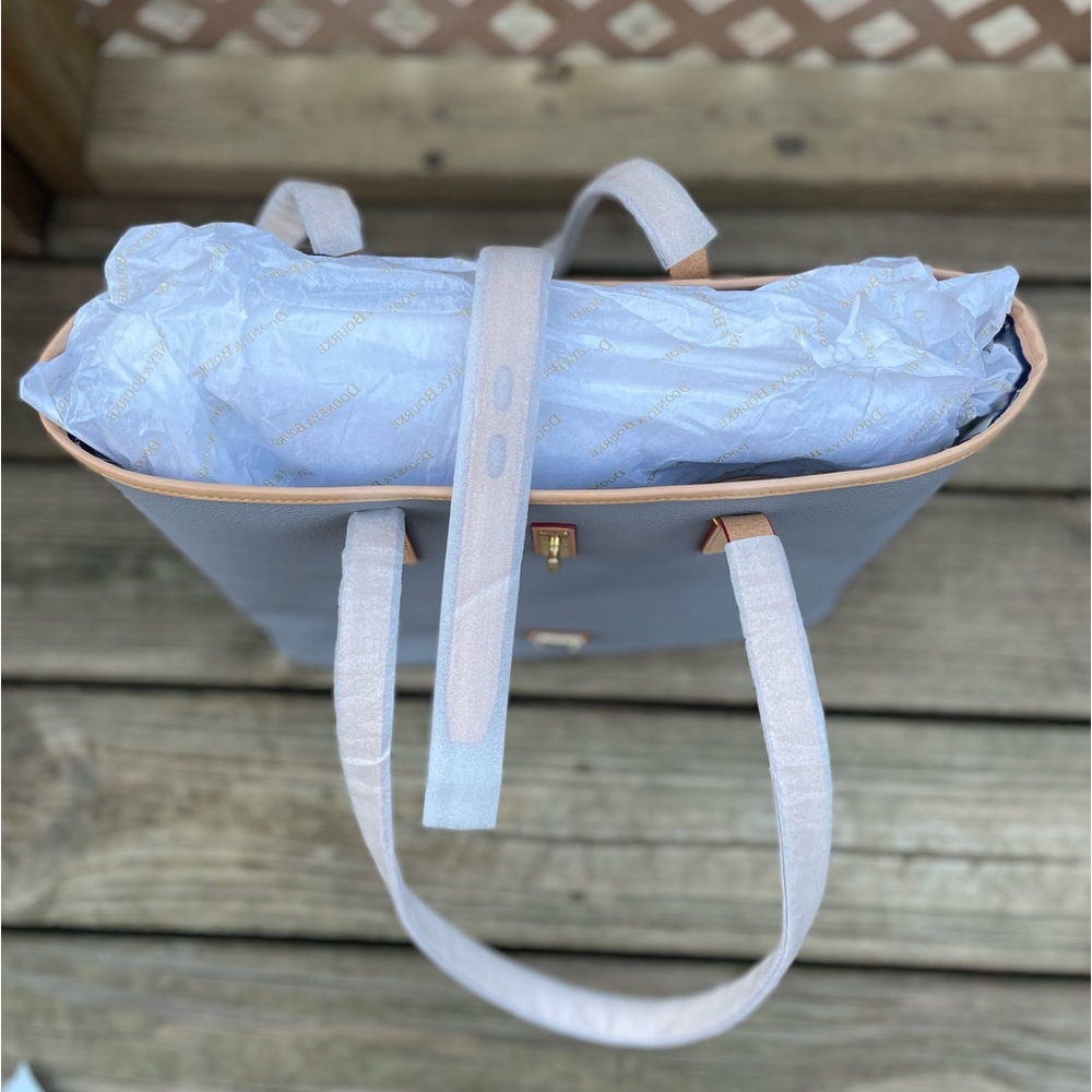 PRICE DROP! 3x NWT HOST PICK 💐Dooney & Bourke Eva Tote - Picture 7 of 8